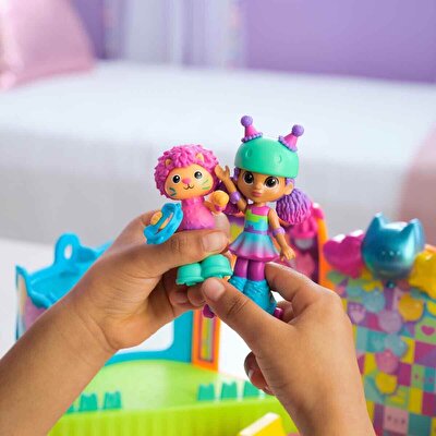 Gabby’s Dollhouse Party Room Set