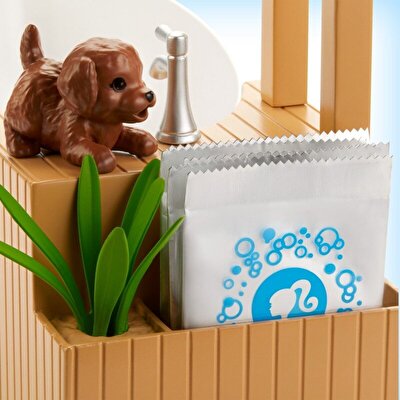 Barbie Wellness Barbie'nin Spa Günü Oyun Seti GJN32