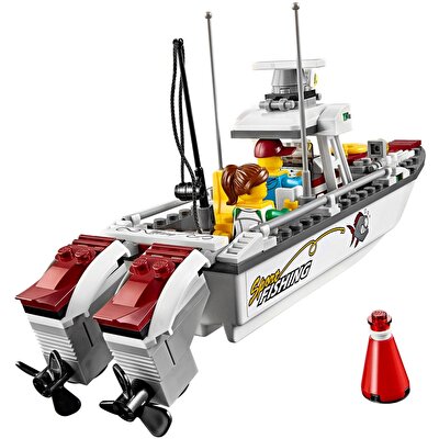 Lego City Balıkçı Teknesi 60147