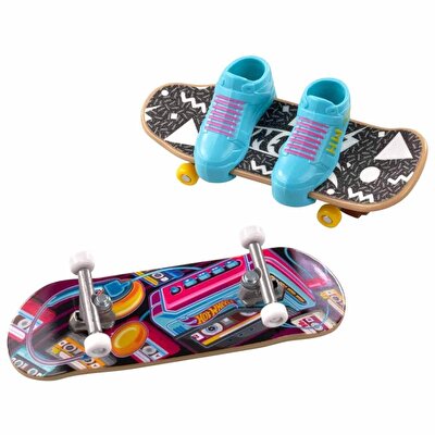 Hot Wheels Skate Retro Temalı İkili Parmak Kaykay ve Ayakkabı HXL18