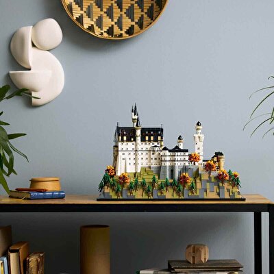 LEGO Architecture Neuschwanstein Şatosu 21063