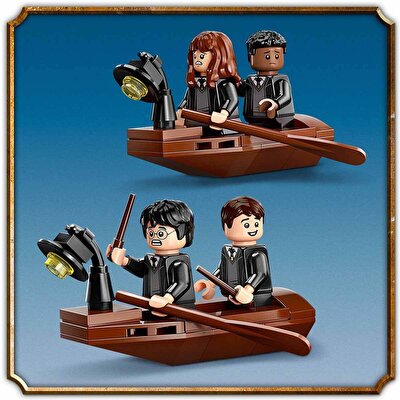 LEGO Harry Potter Hogwarts Şatosu Kayıkhanesi 76426