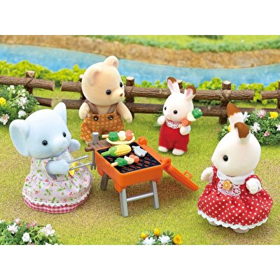 Sylvanian Families Bbq Piknik Seti Fil Kız