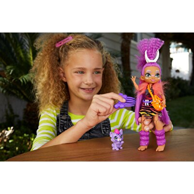 Cave Club Karakterleri Mor Saçlı Roaralai Bebek GNL84