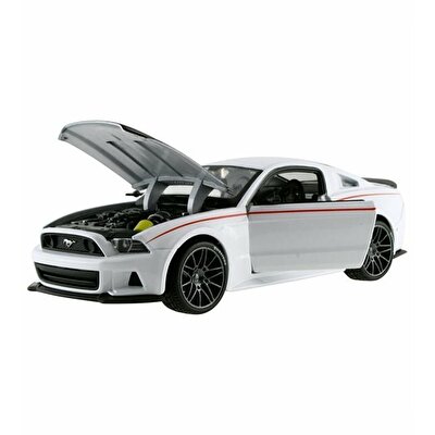 1:24 Ölçekli Beyaz Ford Mustang Street Racer