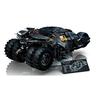 LEGO DC Batman Batmobile Tumbler 76240