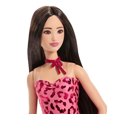 Barbie Leopar Elbiseli Fashionistas Bebeği JJN59