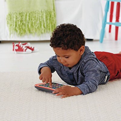Fisher Price Eğlen ve Öğren Yaşa Göre Gelişim Eğitici Tablet CLK64