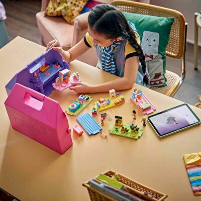 LEGO Friends Yaratıcı Bebek Evi Bavulu 42697