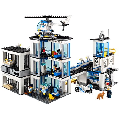 LEGO® City Polis Merkezi 60141