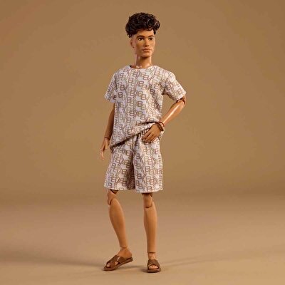 Barbie Signature Barbie Basics İkonik Koleksiyon Bebeği Model 10 JJX29
