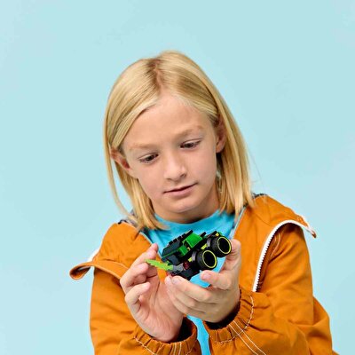 LEGO City Araçlar Video Oyunu Yarış Arabası 60484