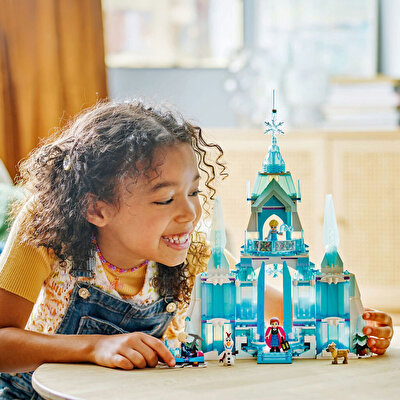 LEGO Disney Karlar Ülkesi Elsa’nın Buz Sarayı 43244