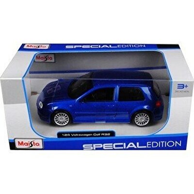 1:24 Ölçekli Mavi Volkswagen Golf R32