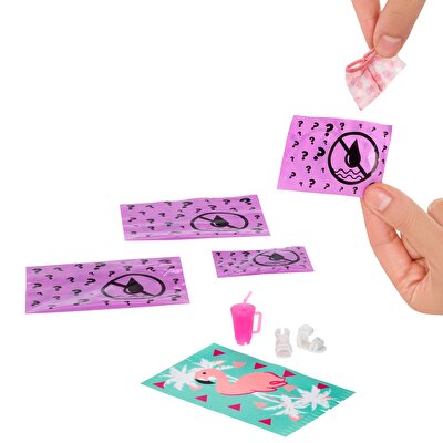 Barbie Color Reveal Renk Değiştiren Sürpriz Chelsea Kum ve Güneş Serisi GWC61