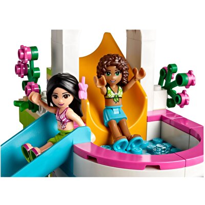 LEGO® Friends Heartlake Yaz Havuzu