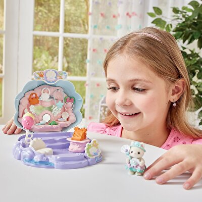 Sylvanian Families Bebek Denizkızı Dükkanı Oyun Seti
