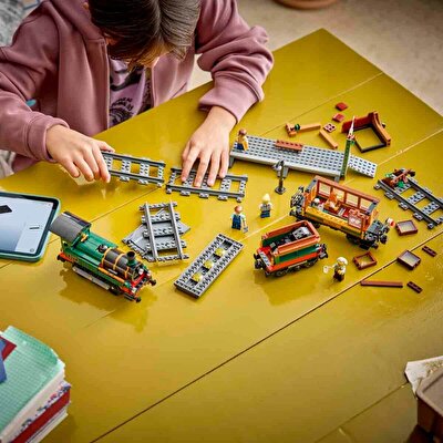 LEGO City Klasik Buharlı Tren Seti 60511