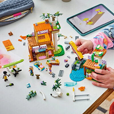 LEGO Friends Koala Yaşam Alanı ve Bakım Merkezi 42701