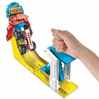 Hot Wheels Monster Trucks Gökyüzü Sıçrayışı Oyun Seti GYC81
