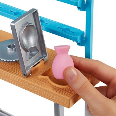 Barbie'nin Sanat Atölyesi HCM85