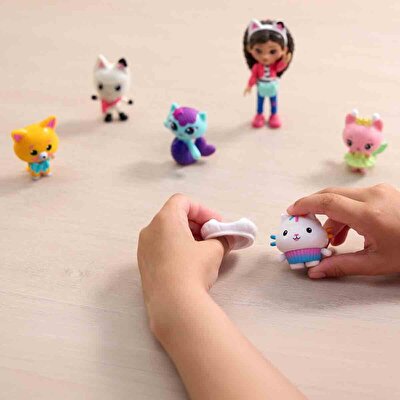 Gabby's Dollhouse The Movie Gabby ve 5 Kedi Figür Seti