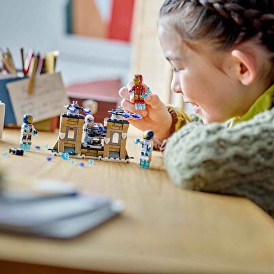 LEGO Marvel Iron Man ve Iron Ordusu