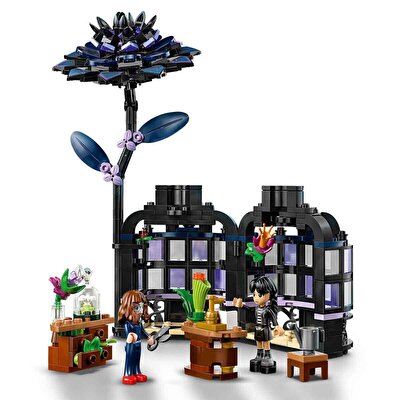 LEGO Wednesday Siyah Yıldız Çiçeği 76784