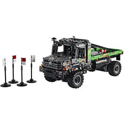 LEGO Technic 4x4 Mercedes Benz Zetros Kamyon 42129