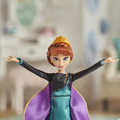 Disney Frozen 2 Şarkı Söyleyen Kraliçe Anna E8881