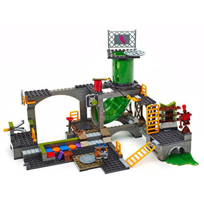 Mega Bloks TMNT Sewer Lair 342 Parça