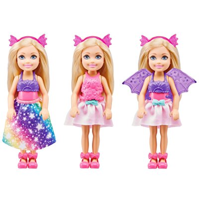 Barbie Dreamtopia Chelsea ve Kostümleri Oyun Seti GTF40