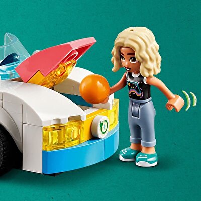 LEGO Friends Elektrikli Araba ve Şarj İstasyonu 42609