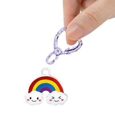 Barbie Kostümlü Chelsea ve Hayvancığı Oyun Setleri Gök Kuşağı Kostümü GRP70