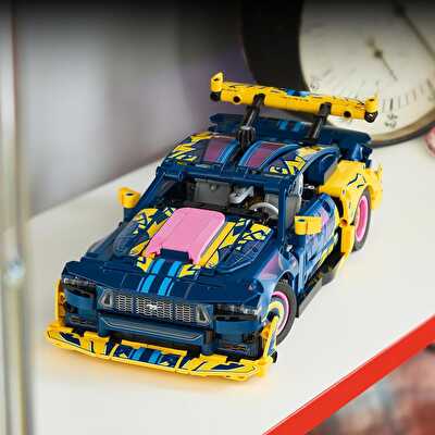 LEGO Technic Modifiye Ford Mustang GT Araba 42236
