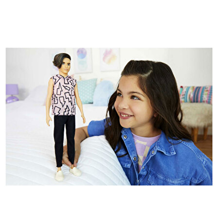 Barbie Yakışıklı Ken Bebekler HBV27