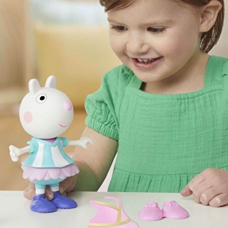 Peppa Pig ve Ailesi Kıyafetli Figür Seti Rebecca Rabbit