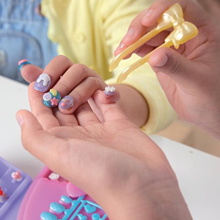 Aquabeads Tasarla ve Sergile Tırnak Atölyesi