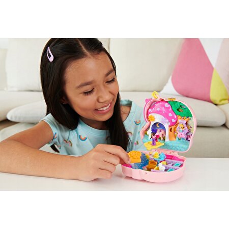 Polly Pocket ve Maceraları Oyun Setleri Unicorn Forest HCG20