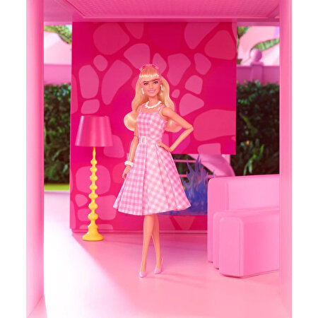 Barbie Movie Pembe Elbiseli Bebek