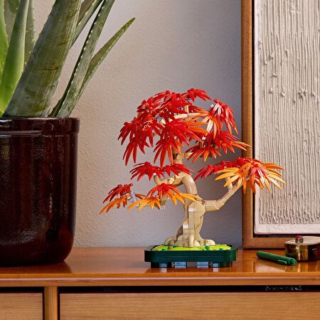 LEGO Botanicals Japon Kırmızı Akçaağaç Bonsai Ağacı 10348
