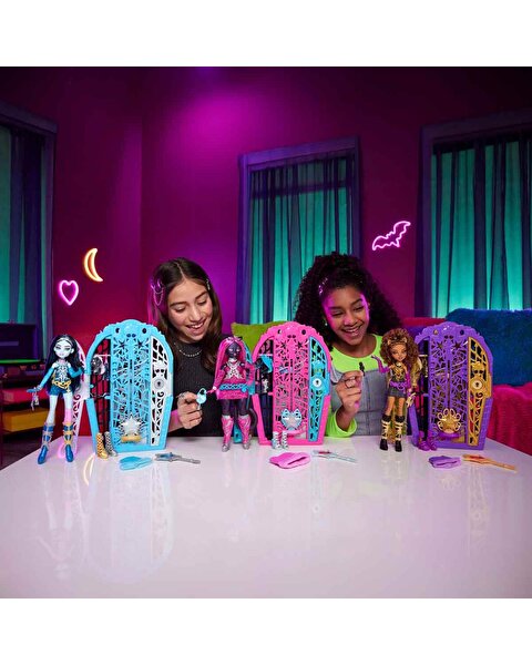 Monster High Gizemli Arkadaşlar Oyun Seti  Frankie Stein JBG81
