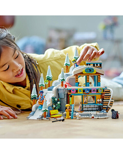 LEGO Friends Kayak Pisti ve Kafe 41756