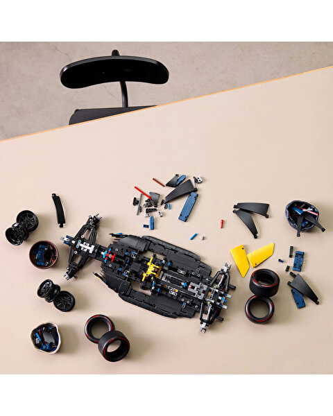 LEGO Technic Oracle Red Bull Racing RB20 F1 Araba 42206