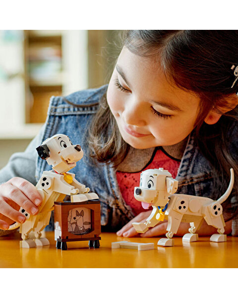 LEGO Disney Lucky ve Penny 101 Dalmaçyalı Köpek Yavruları 43271
