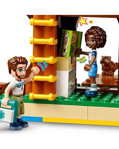 LEGO Friends Macera Kampı Ağaç Ev 42631