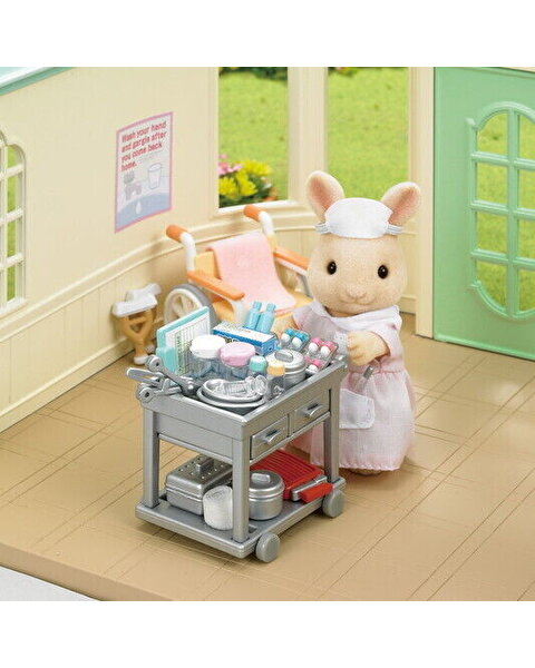 Sylvanian Families Hemşire Seti