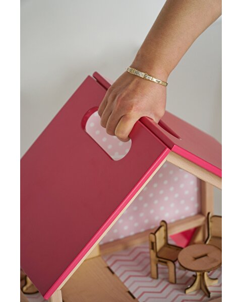 Ahşap Merdivenli Ev 1001 Pembe