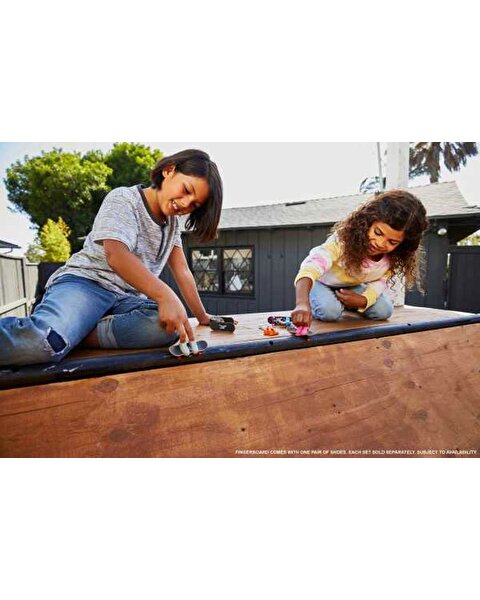 Hot Wheels Skate Parmak Kaykay ve Ayakkabı Paketleri Tic Tac Towed HNG22