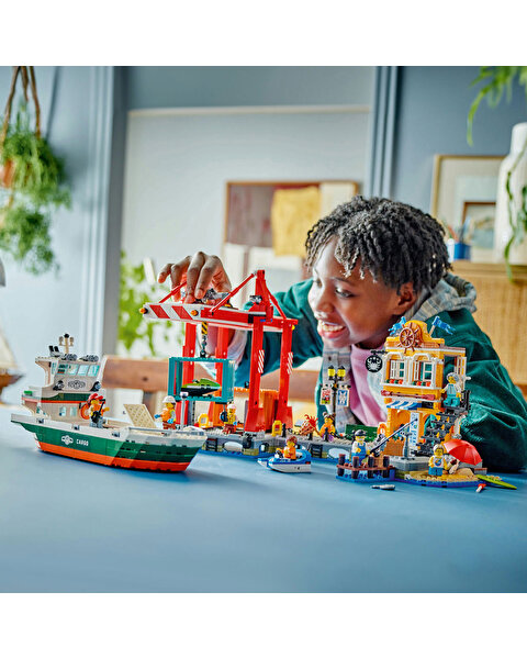 LEGO City Yük Gemili Liman 60422